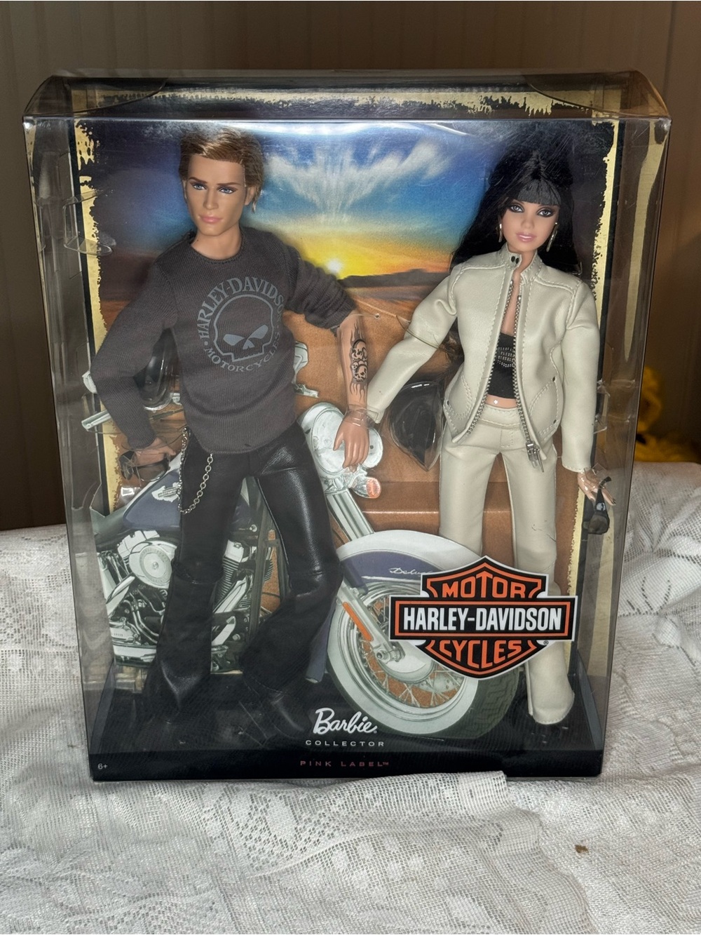 HARLEY DAVIDSON BARBIE & KEN DOLL GIFT SET Pink Label 2009 Dolls New NIB